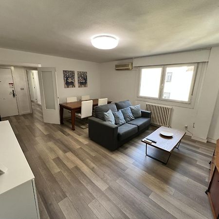 Apartamenticos Plaza Del Pilar III Zaragoza Exterior photo